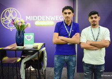 Kwekerij Middenweg, één van de Decorumkwekers, stond op de beurs. Broers Burak en Esat Kaya stonden er met hun producten.